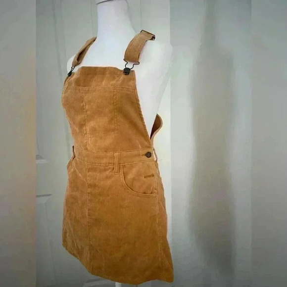 UNIQ Always on Time Overall Dress M - Picture 2 of 12